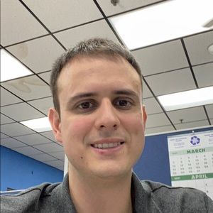 Meet your Posher, Andres